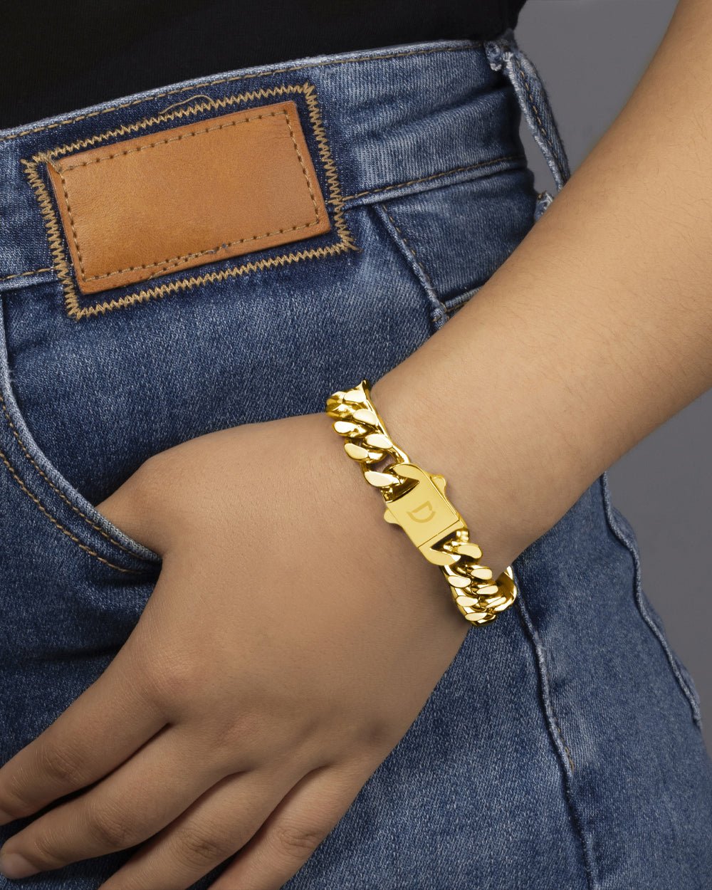 CLEAN BOXED CUBANA BRACELET. - 11MM 18K GOLD